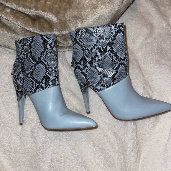 JustFab Shoes - Heel booties